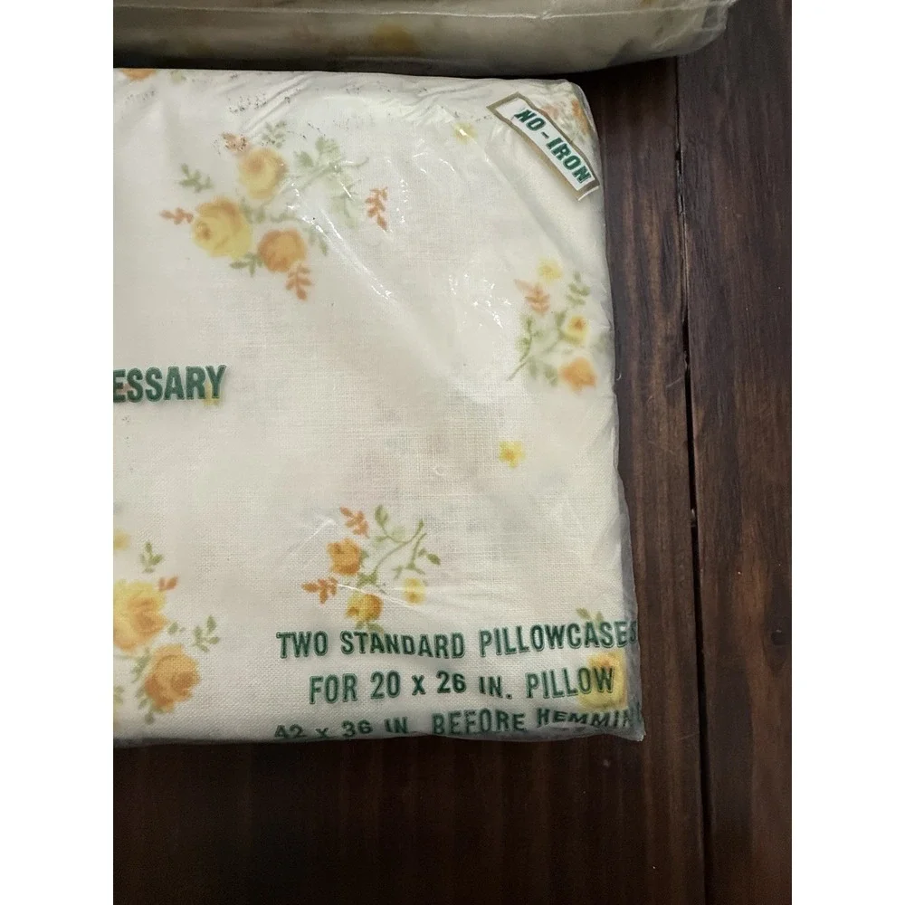 Vintage Wamsutta Superlin Double Flat Sheet 2 Pillowcases Yellow Floral Muslin